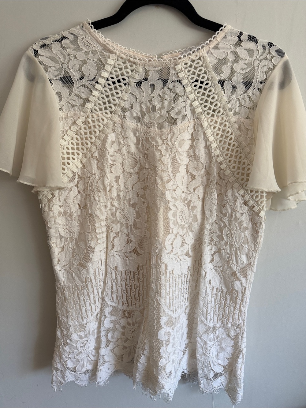 Suzy Shier Ivory Lace Flutter Sleeve Blouse